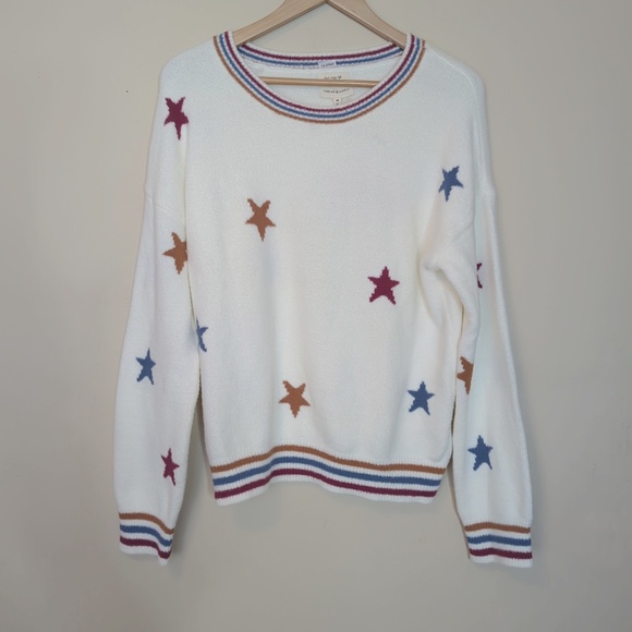Women’s Oversized Cozy Sweater Rainbow Stars NWT - Picture 3 of 11